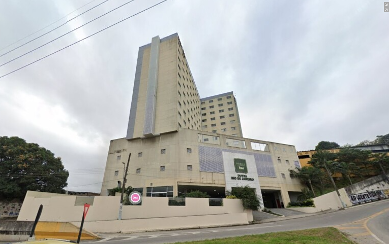 02 APART-HOTEIS E 01 CASA - RJ, localizado em Petrópolis - RJ